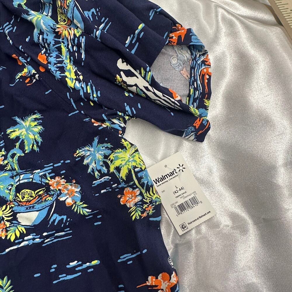 NWT-Star Wars Baby Yoda Hawaiian Button Up Shirt Men's Large Palm Trees - Picture 14 of 15